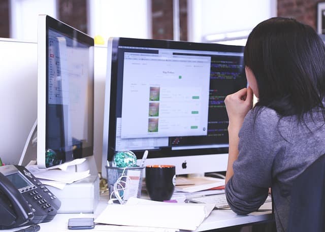 Which Engine to Choose for a Corporate Blog